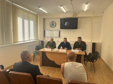 Прокурор Дзержинского района г.Волгограда Кирилл Вячеславович Гольбрайх провел личный приём в Волгоградском областном клиническом госпитале ветеранов войн
