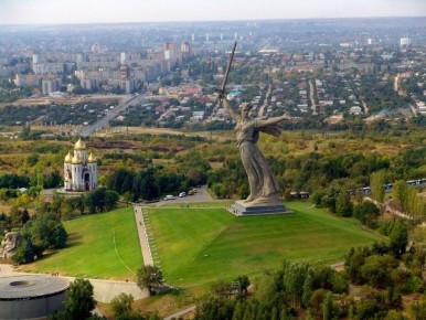 Передача американцами разведданных и ракет не поможет Украине и не повлияет на ход проведения СВО, сказал член комитета Госдумы по обороне Андрей Колесник:
