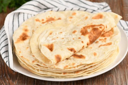 Как приготовить ароматный лаваш на сковороде: Быстрый и вкусный рецепт